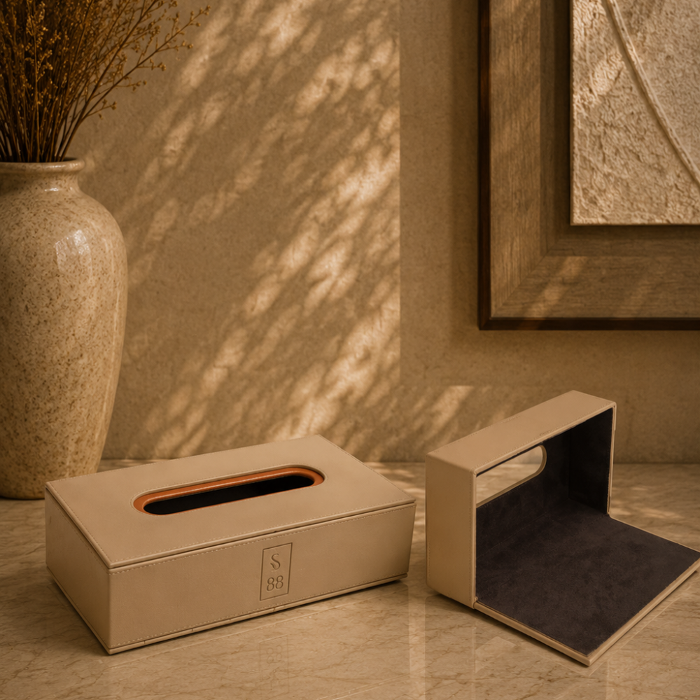 MEDIUM SIZE TISSUE BOX